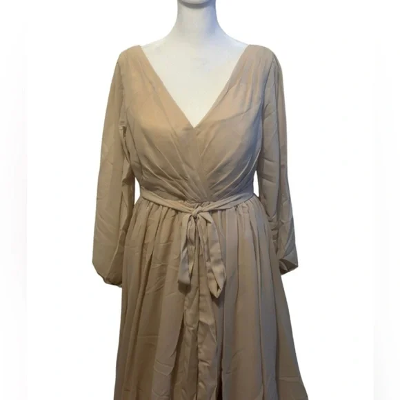 Elegant Long Sleeve Champagne Dress - Picture 4 of 5